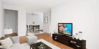 515 West Barry Gallery 10