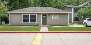 Pine Club - Affordable Housing Gallery 3