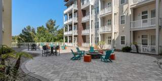 Lake Lofts at Deerwood Gallery 39