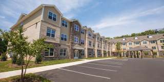 Davis Gardens Gallery 40