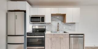 AN @ Peaks Gallery 1