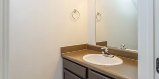 Wilshire Place Apartments Gallery 34