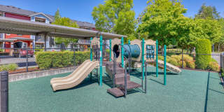 Trax at DuPont Station Apartments Gallery 29