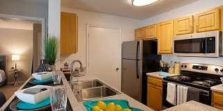 Bradley Pointe Apartments Gallery 1