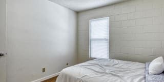 Wallington Plaza Gallery 16