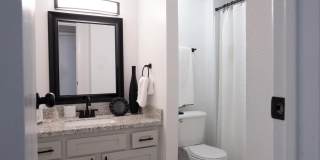 Skylar Pointe Gallery 22