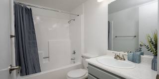 Senior Housing 55+ - Heritage Village Anaheim Gallery 13