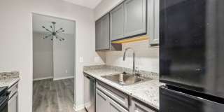 The Lake Shore Apartments Gallery 2