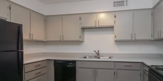 Seventeen 805 Gallery 6