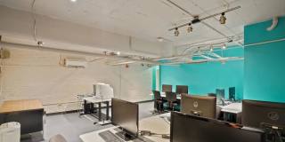 R Street Apartments Gallery 10