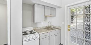 The Residences at Lakeview Gallery 20