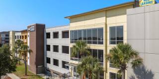 Lake Lofts at Deerwood Gallery 50