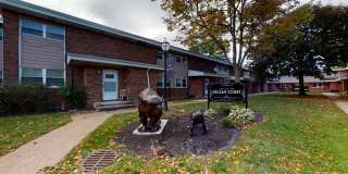 Buffalo Townhomes at Delsan Court Gallery 18