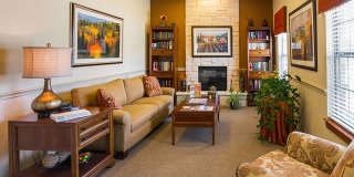 Senior Housing - North Greenbriar Gallery 6