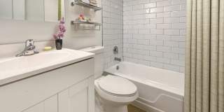 The Commons Apartments Gallery 21