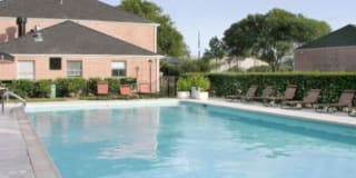 Walnut Terrace Gallery 14