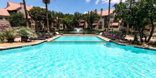 Algarita Lakeside Gallery 20