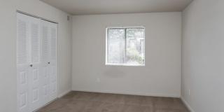 Burnam Woods Apartments Gallery 11