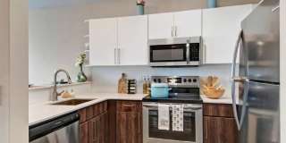 5819 Glisan Apartments Gallery 4