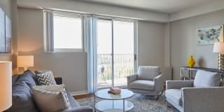 Mansion House Gallery 3