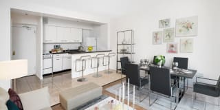 350 West Oakdale Gallery 10