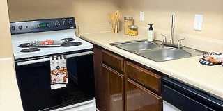 Baker Station Apartment Homes Gallery 1