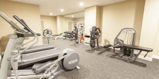 2130 Arch Street Gallery 6