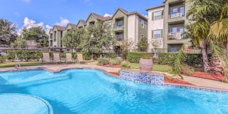 The Avenue Gallery 4