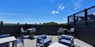 Goldelm at 414 Flats Gallery 9