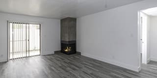 Foothill Place Gallery 17