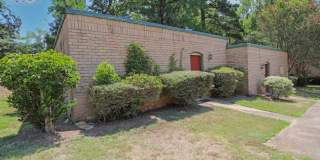 Northeast Hills Apartments Gallery 26