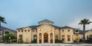 Avenues at Creekside Gallery 57