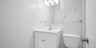 The Residences at Lakeview Gallery 21