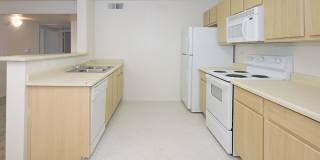 Fountain Springs Apartments Gallery 20