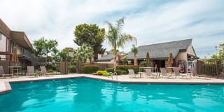 Waterstone Gallery 1