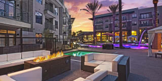 The Moderne Gallery 19