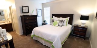 Seasons Apartments Gallery 30