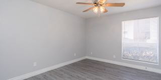 Ridge Point Gallery 33