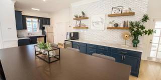 Abbotts Creek Gallery 18