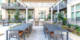 Burnett Lofts Gallery 24
