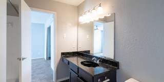 La Prada Place Apartments Gallery 65