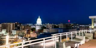 Ovation 309 Gallery 47