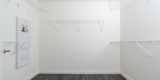 Bell Alderwood Gallery 20