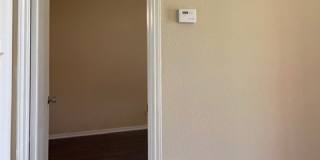 Kelly Apartments Gallery 10