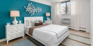 500 West Belmont Gallery 6