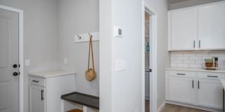 Acclaim of Woodbury Gallery 11