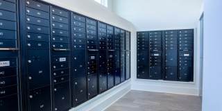 The Flats at East Bay Gallery 13