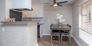 Mosaic at Western Apartments Homes Gallery 2