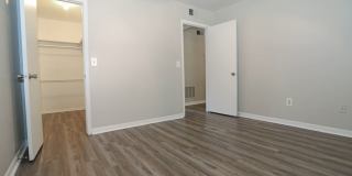 Northeast Hills Apartments Gallery 16