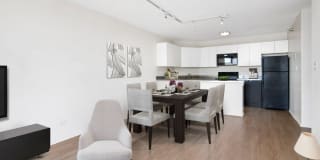 1120 North Lasalle Gallery 9